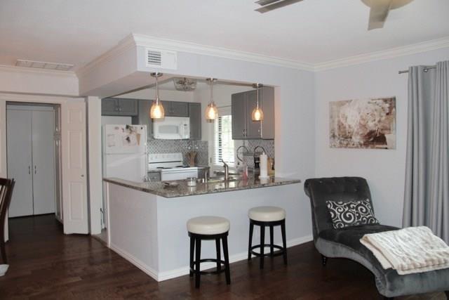 8516 Baltimore Drive - Photo 1