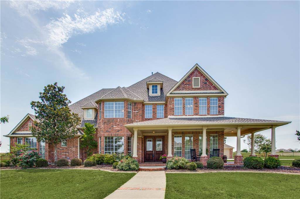 1317 Lakeview Drive - Photo 1