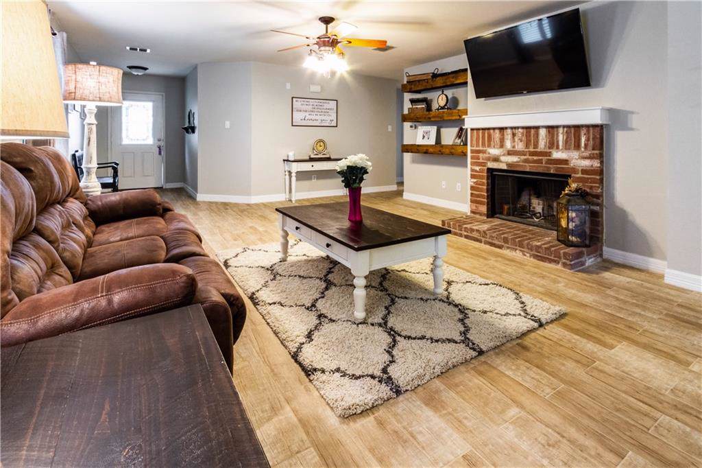 3006 Lake Vista Drive - Photo 1