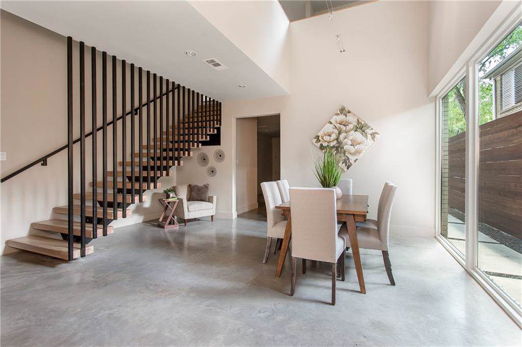5823 Oram Street - Photo 1