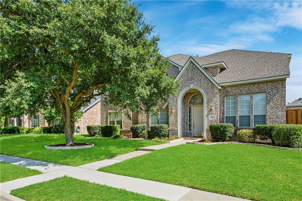 2217 Windy Ridge Court - Photo 1