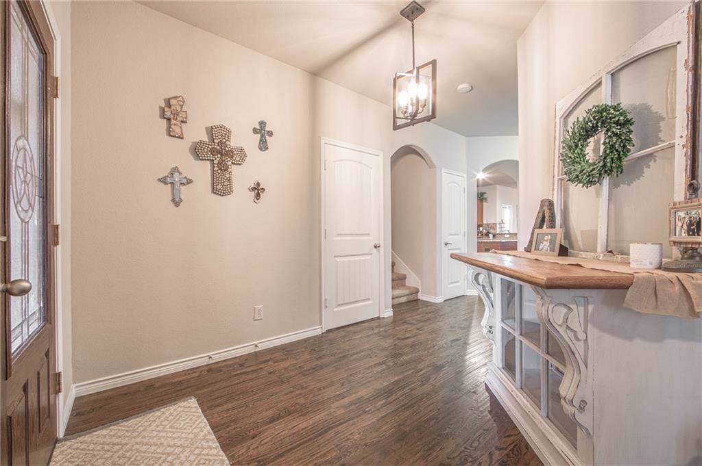 940 Lancashire Lane - Photo 1