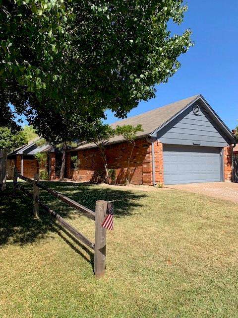 10712 Tall Oak Drive - Photo 1