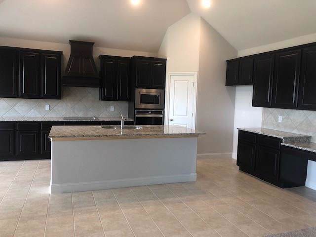 109 Breeders Drive - Photo 1