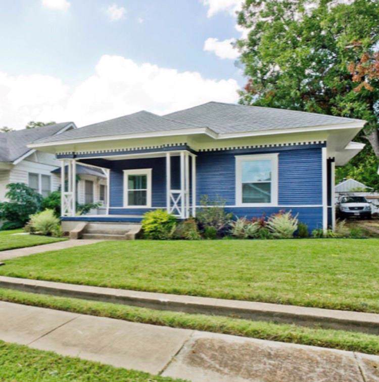 525 Willomet Avenue - Photo 1
