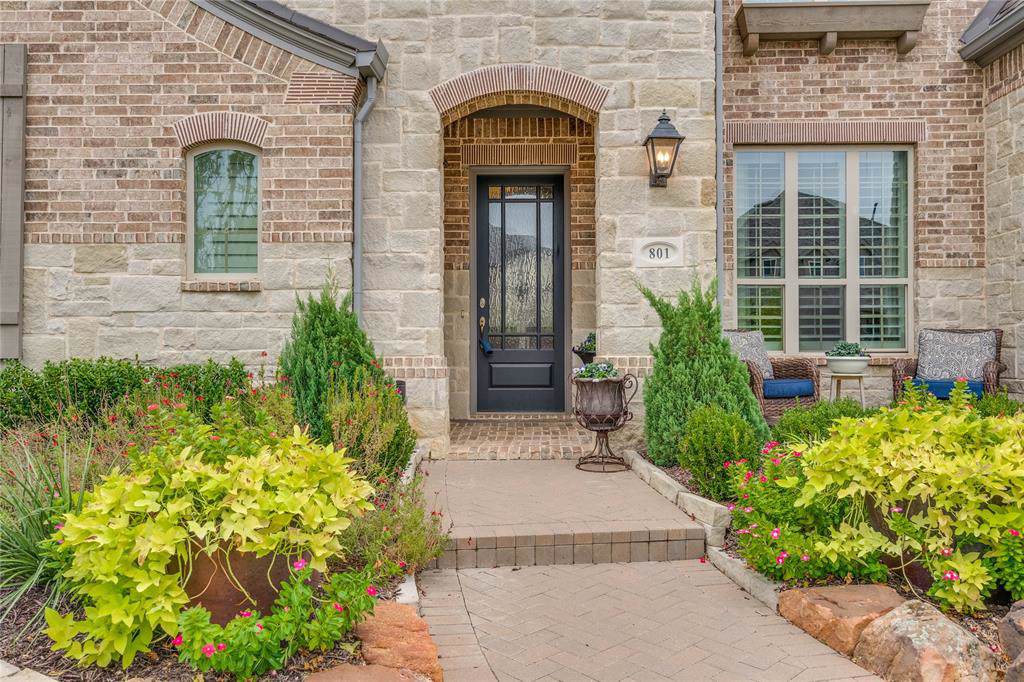 801 Garland Drive - Photo 1
