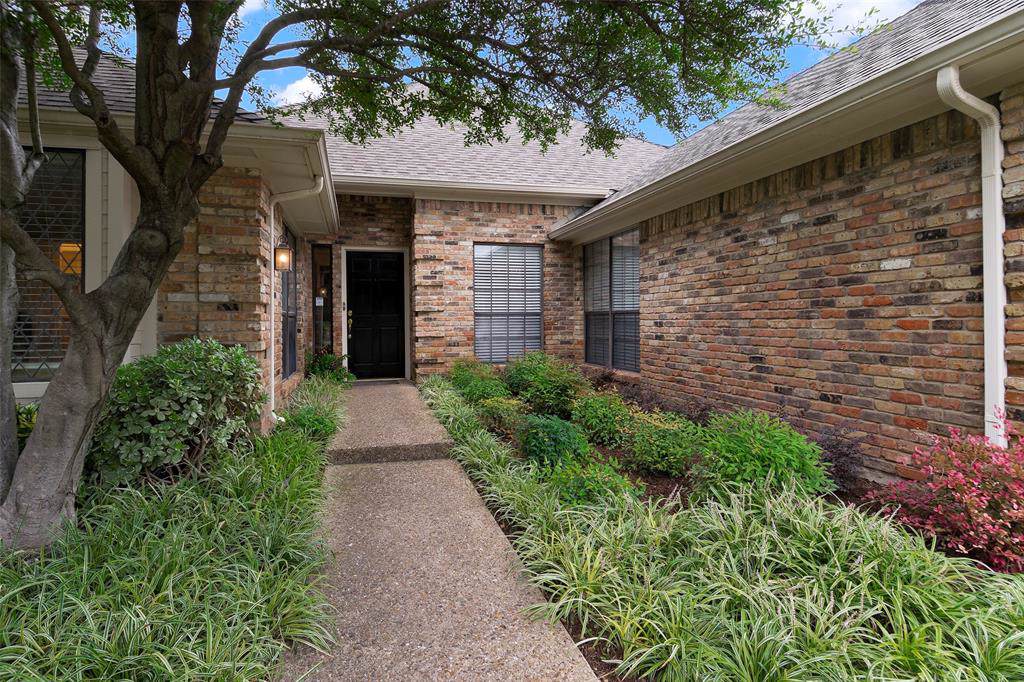 6011 Highplace Circle - Photo 1