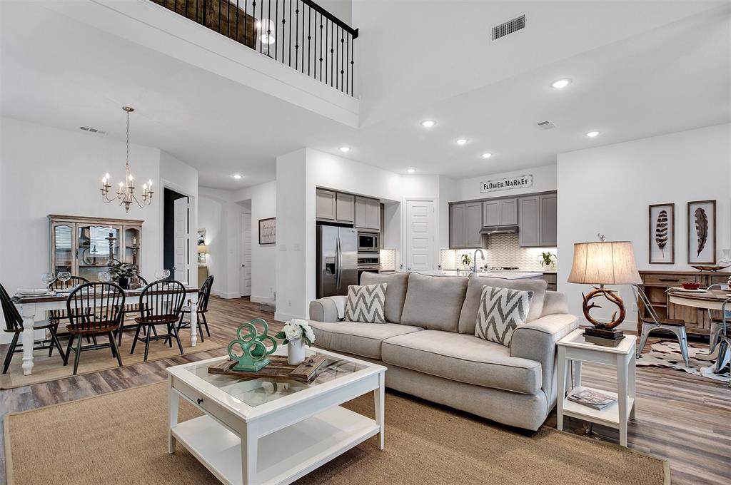 1504 Eclipse Road - Photo 1