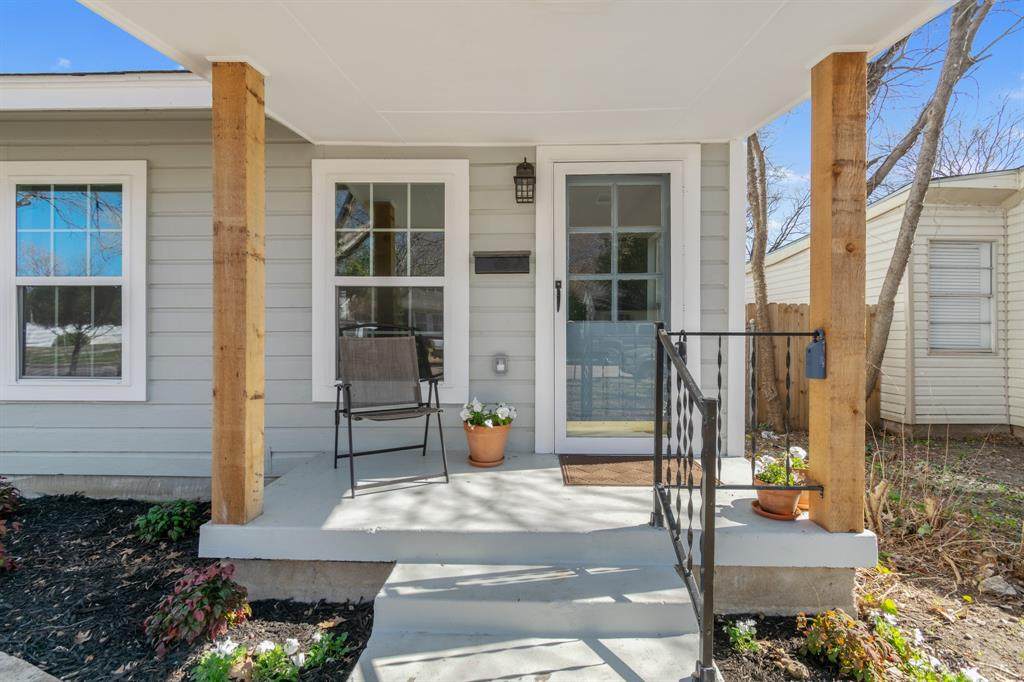 4205 Valentine Street - Photo 1