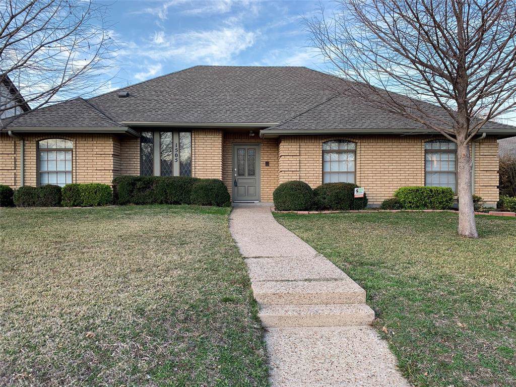 1505 Woodoak Drive - Photo 1