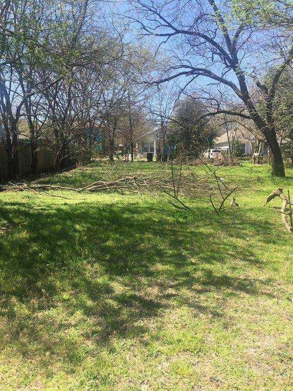 605 Kentucky Street - Photo 1