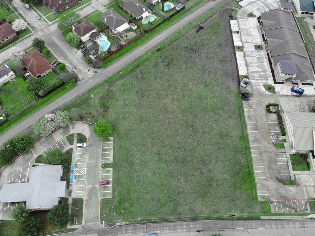 5800 Rowlett Road - Photo 1