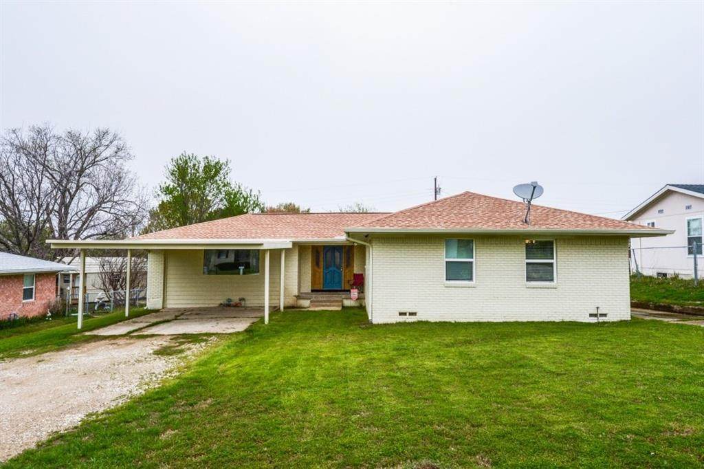 207 Fifth Street - Photo 1