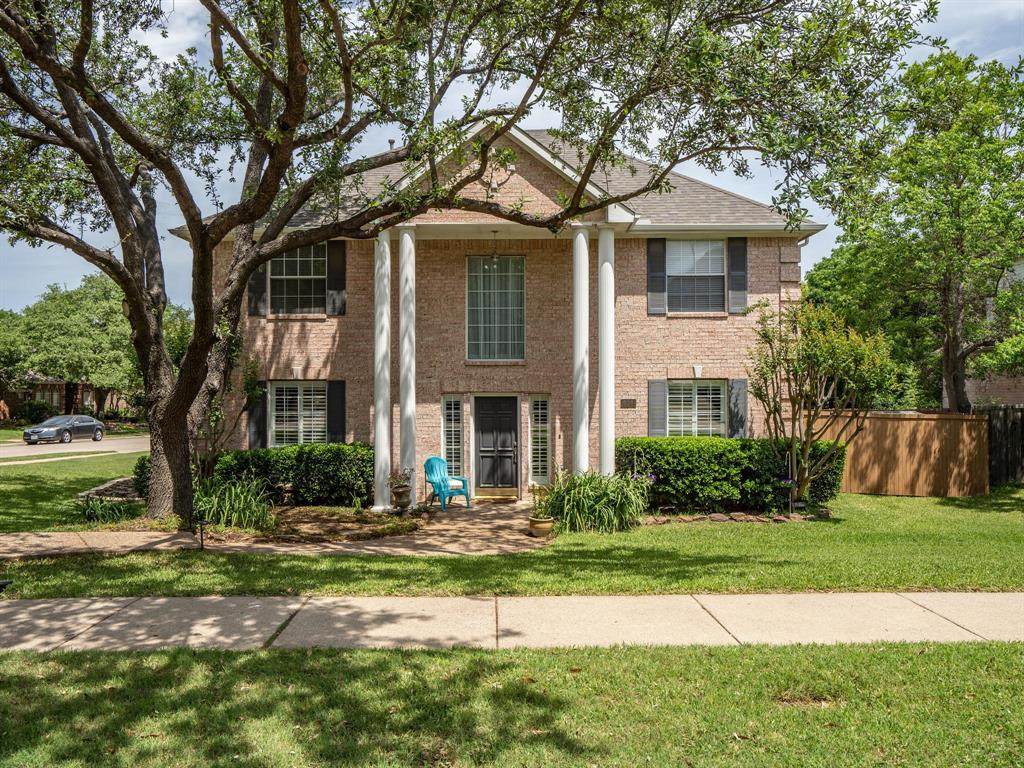 938 Fountain Drive - Photo 1
