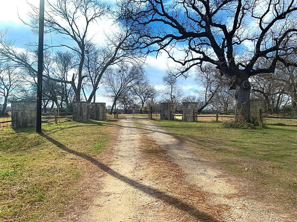 TBD Fm 429 - Photo 1