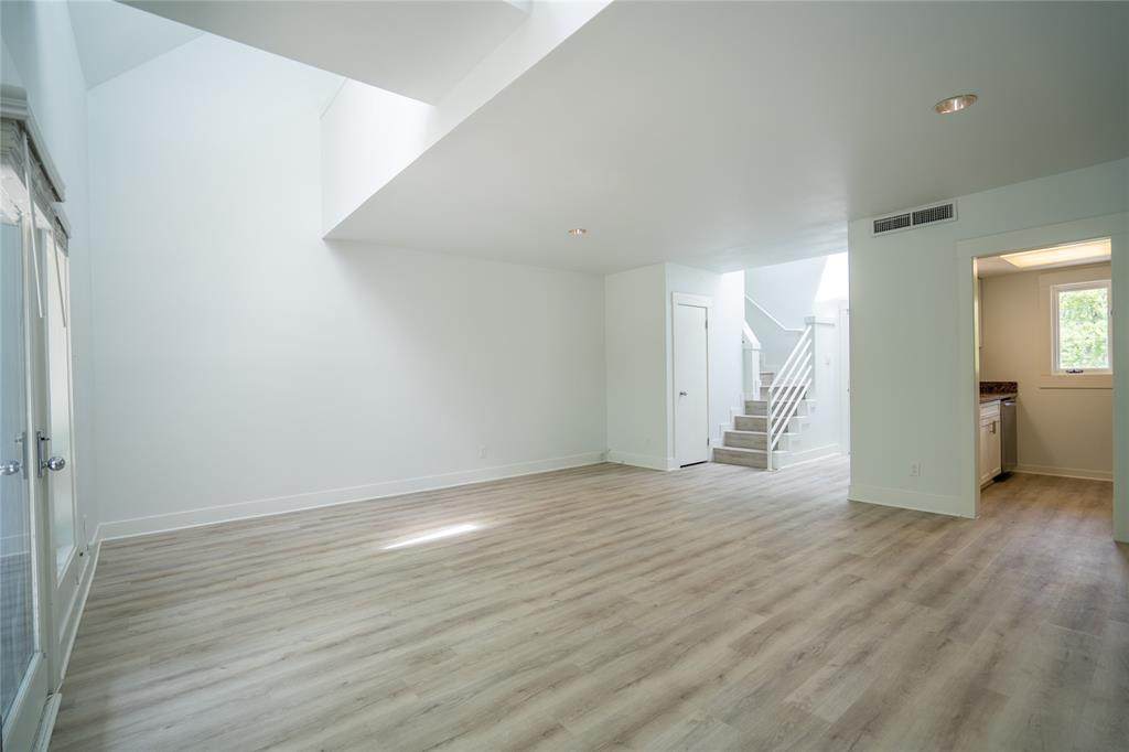 2808 Greenville Avenue - Photo 1