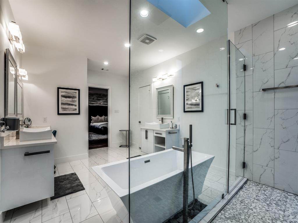 5017 Milam Street - Photo 1