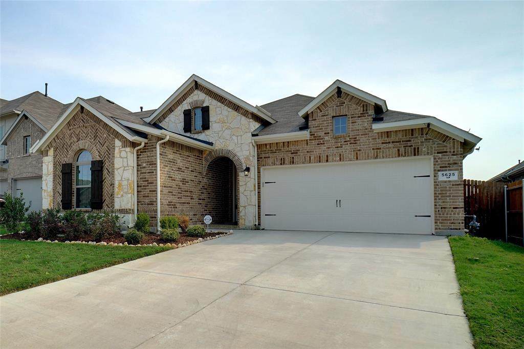 5625 Salt Springs Drive - Photo 1