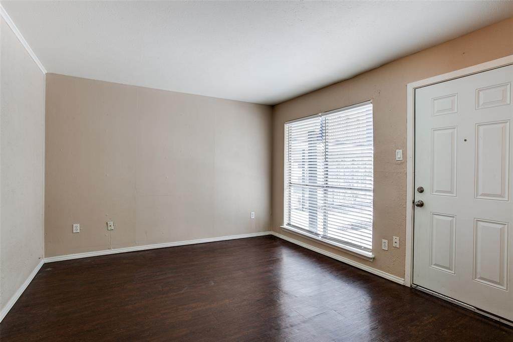 2801 Knight Street - Photo 1