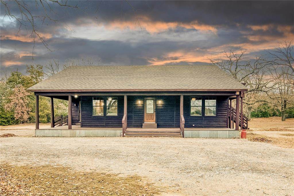 342 Horsemans Road - Photo 1