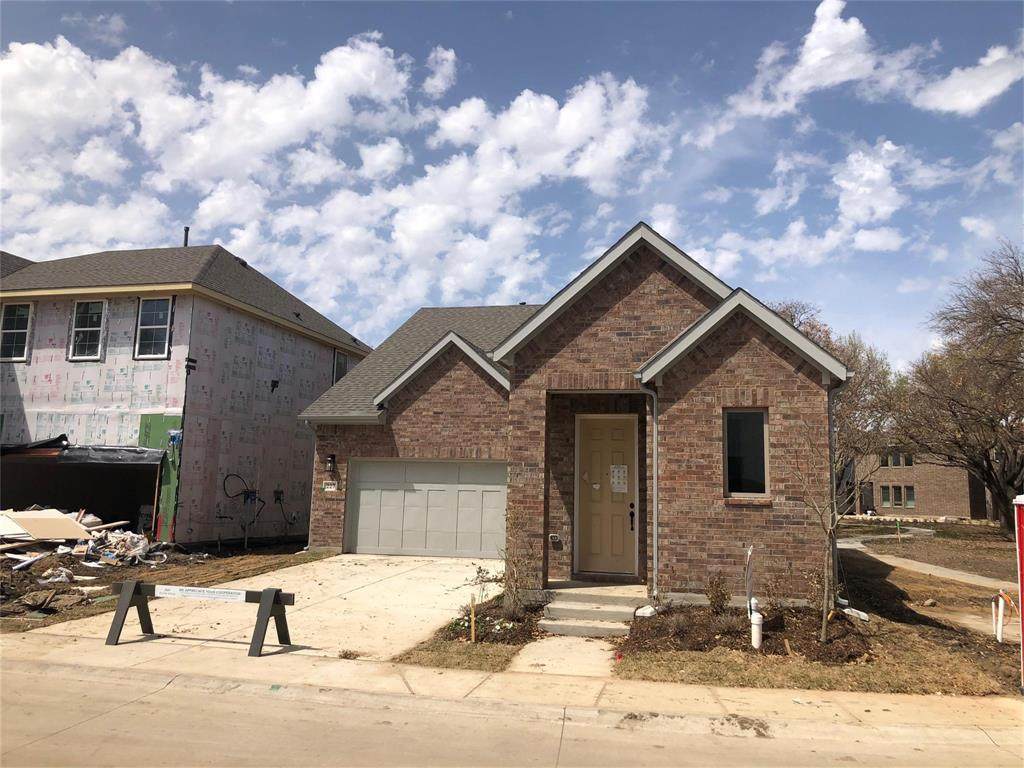 227 Harper Street - Photo 1