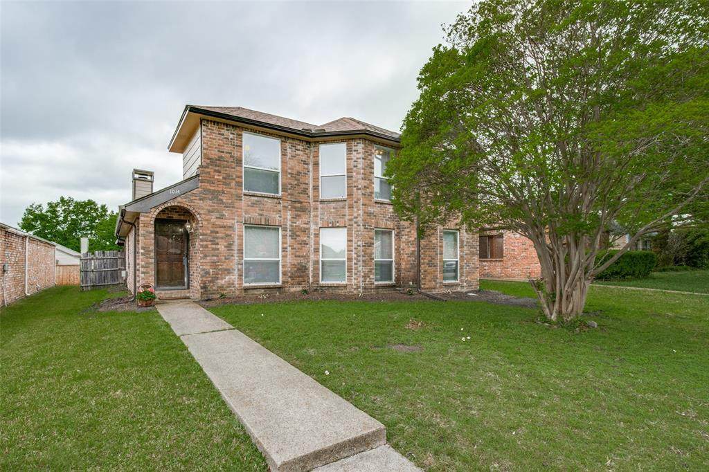1014 Thistle Drive - Photo 1