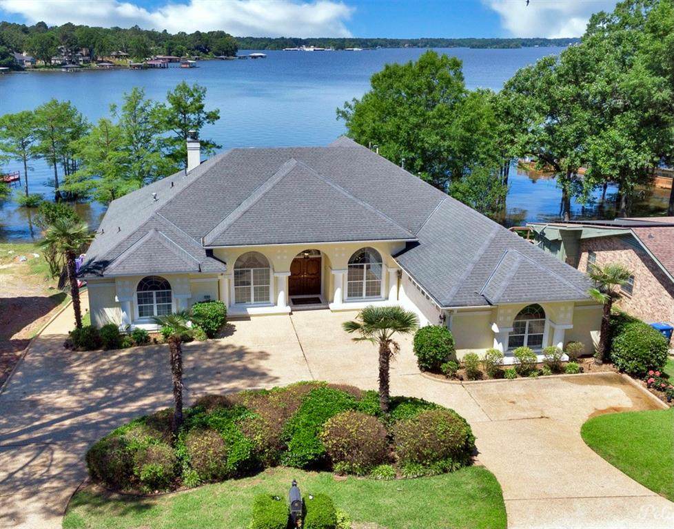 1760 Willow Point Drive - Photo 1