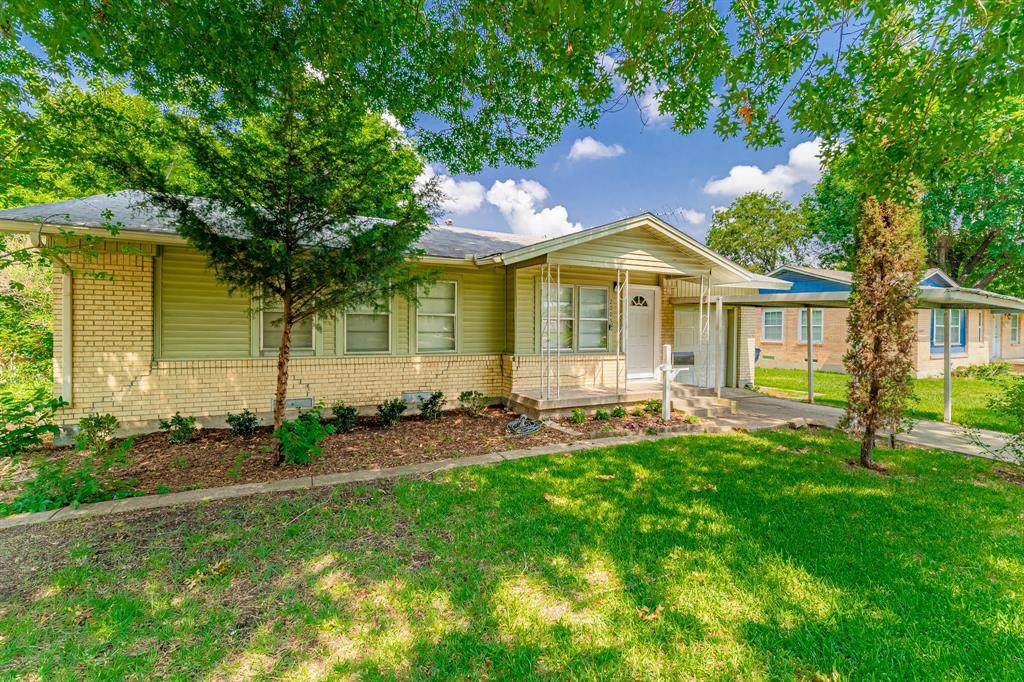 2005 Delmar Drive - Photo 1
