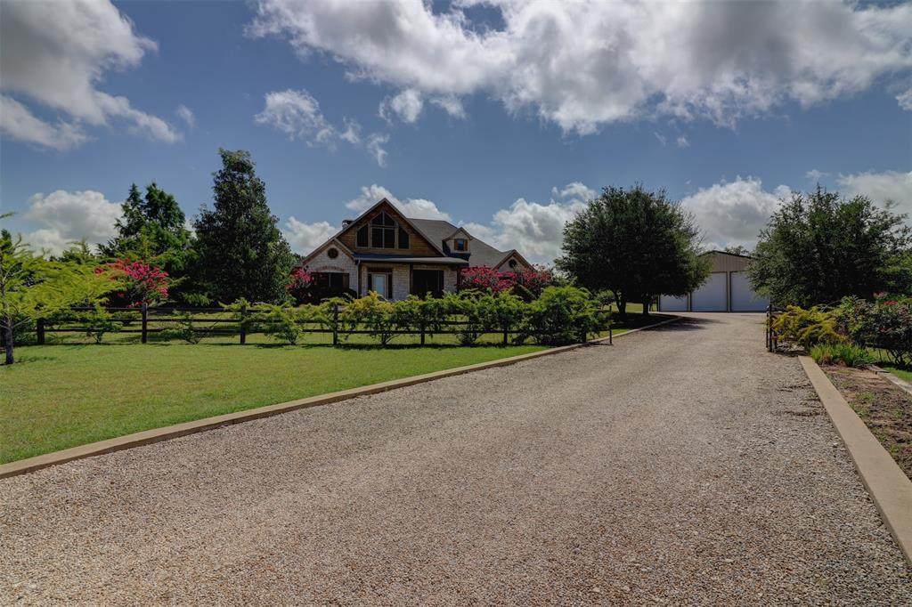 102 Star Ranch Drive - Photo 1