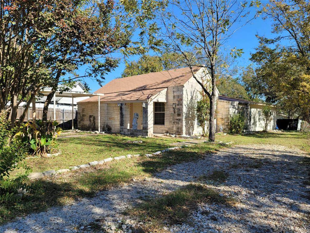 1545 Ivy Street - Photo 1