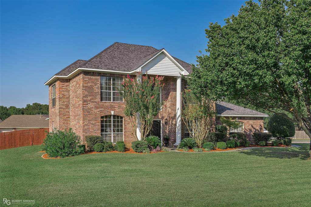 415 Weavers Way - Photo 1