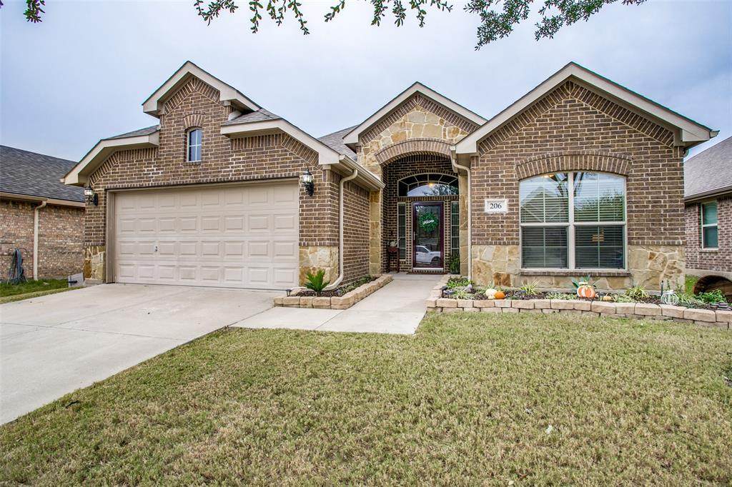 206 Range Road - Photo 1