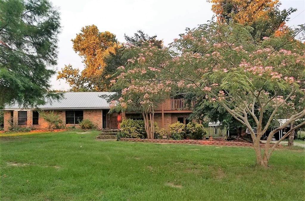 2937 County Road 4825 - Photo 1