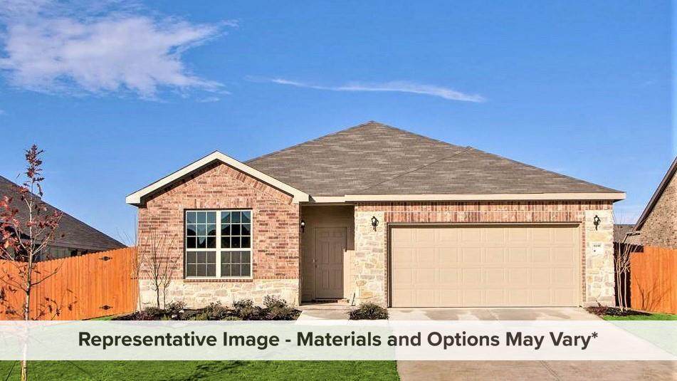 3833 North Courtney Court - Photo 1
