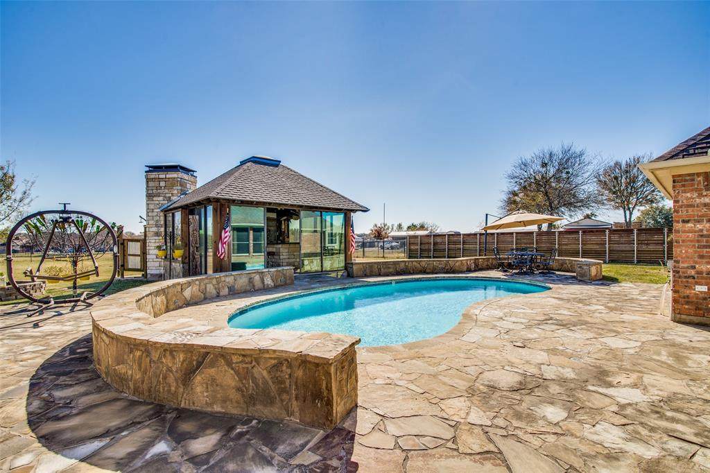 9435 County Road 2470 - Photo 1