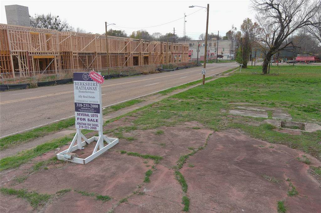 724 Fannin Street - Photo 1