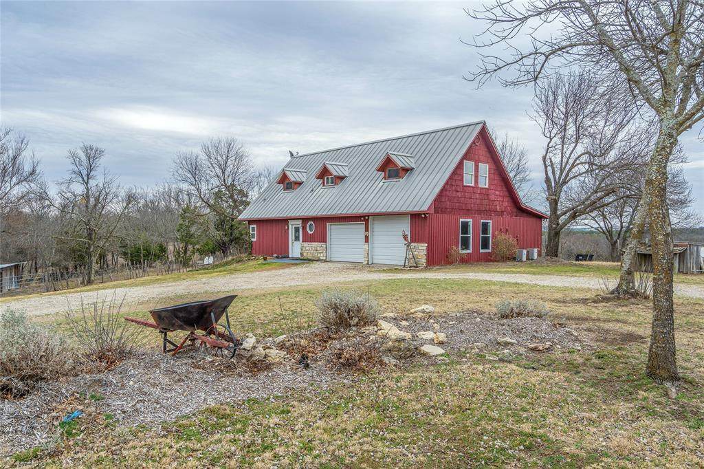 639 Deer Valley Road - Photo 1