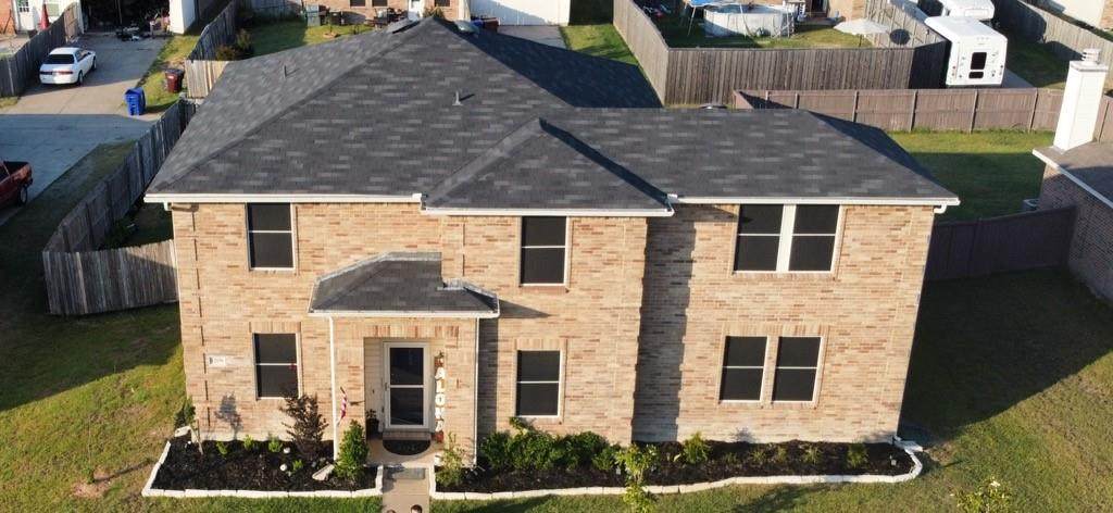 1208 Cyprus Drive - Photo 1
