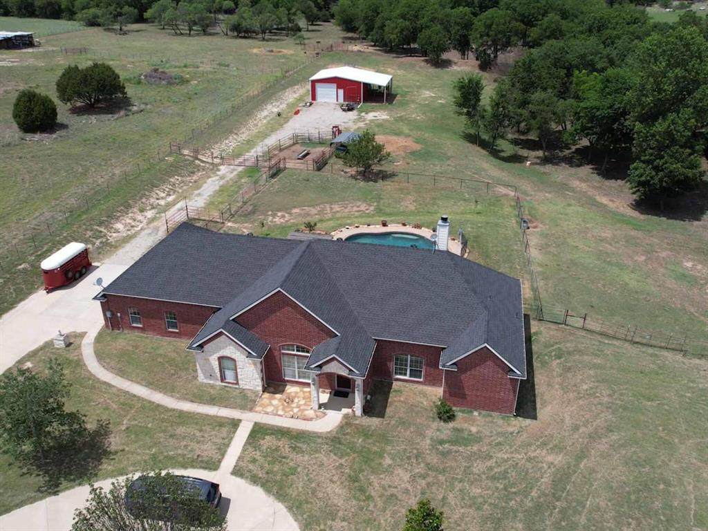 1316 Sweet Springs Road - Photo 1
