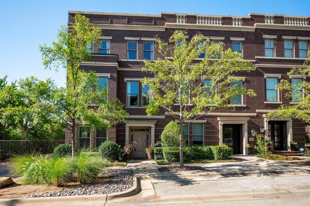 1591 Main Street - Photo 1