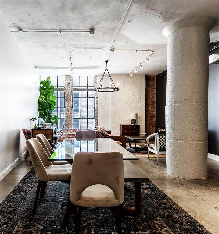 1122 Jackson Street - Photo 1
