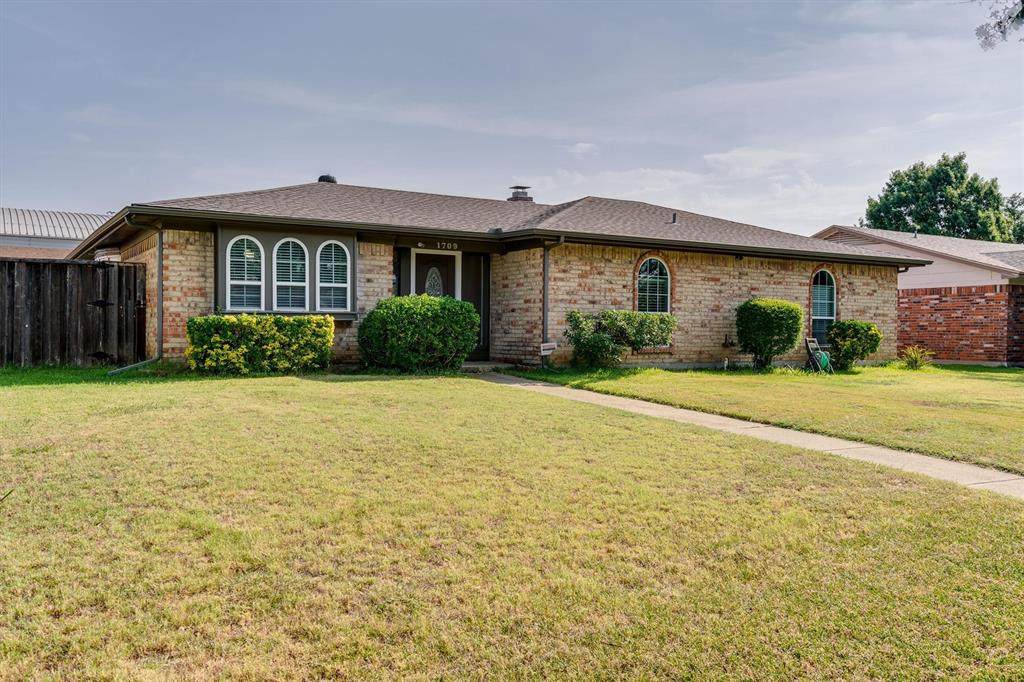 1709 Baltimore Drive - Photo 1