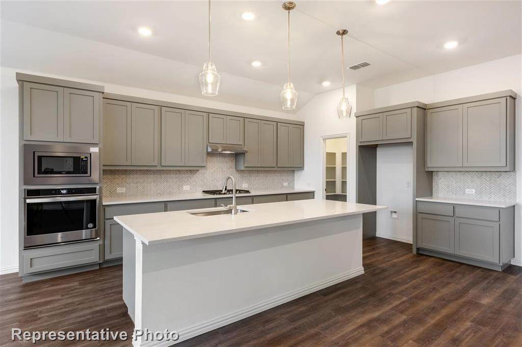 2506 Limestone Lane - Photo 1