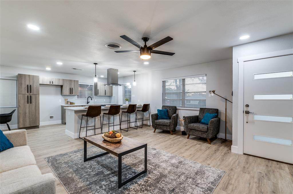3117 Olive Place - Photo 1