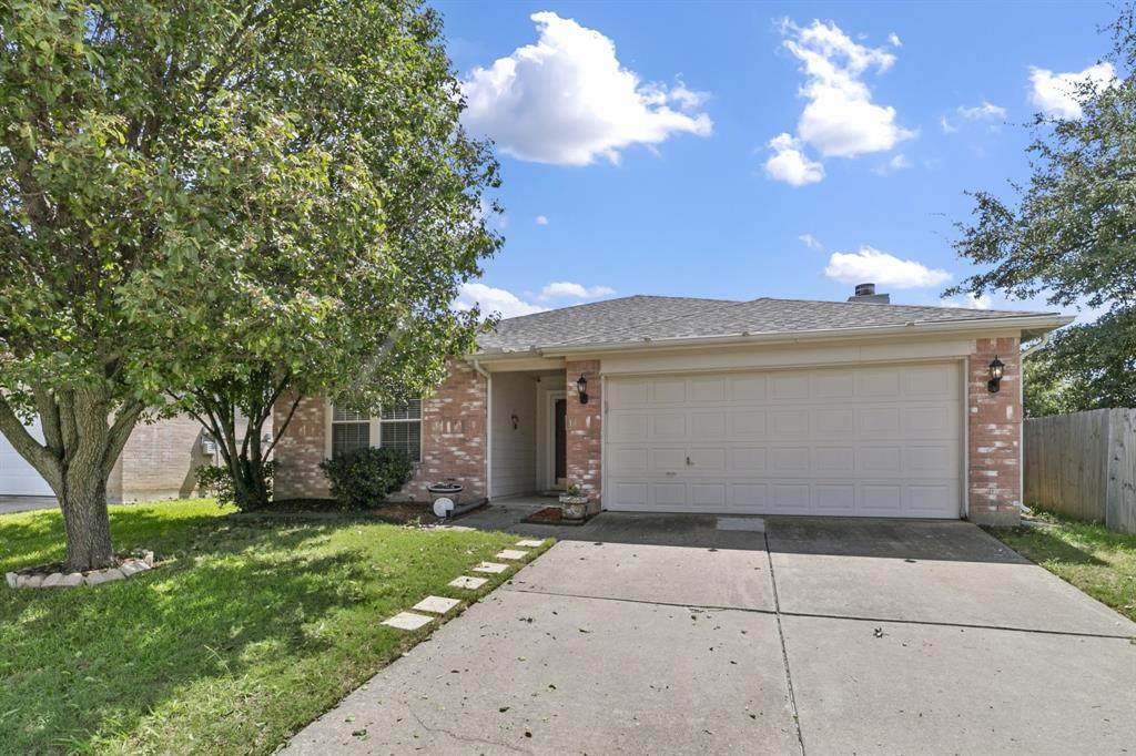 1709 Pin Oak Trail - Photo 1