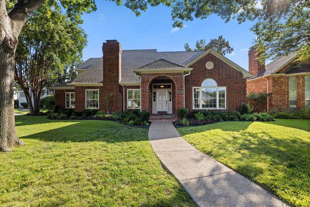 4524 Creekmeadow Drive - Photo 1