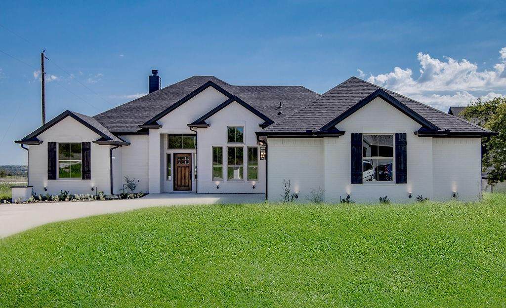 8210 Crowe - Photo 1