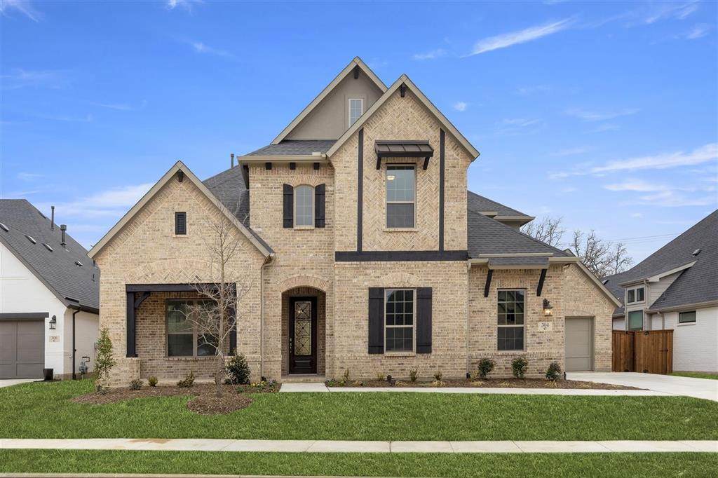 304 Waters Edge - Photo 1