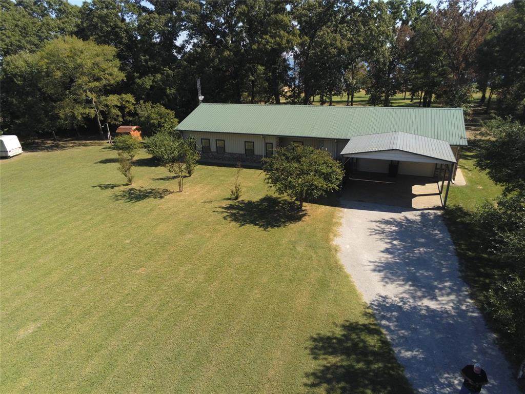 1370 Private Road 6395 - Photo 1