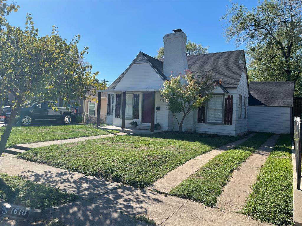1610 Mountain Lake Road - Photo 1